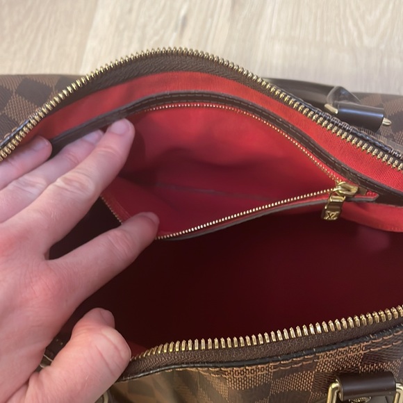 LV Speedy 30 - Picture 8 of 14